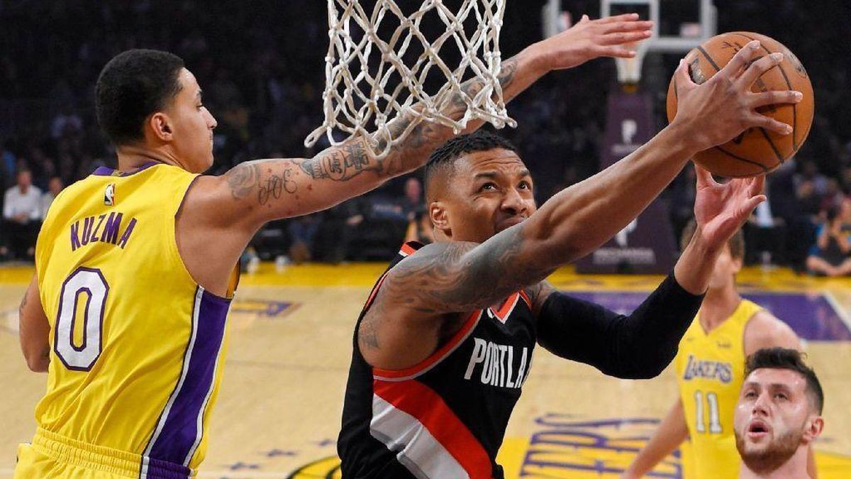 Lillard takes over, Lakers lose lead and win streak