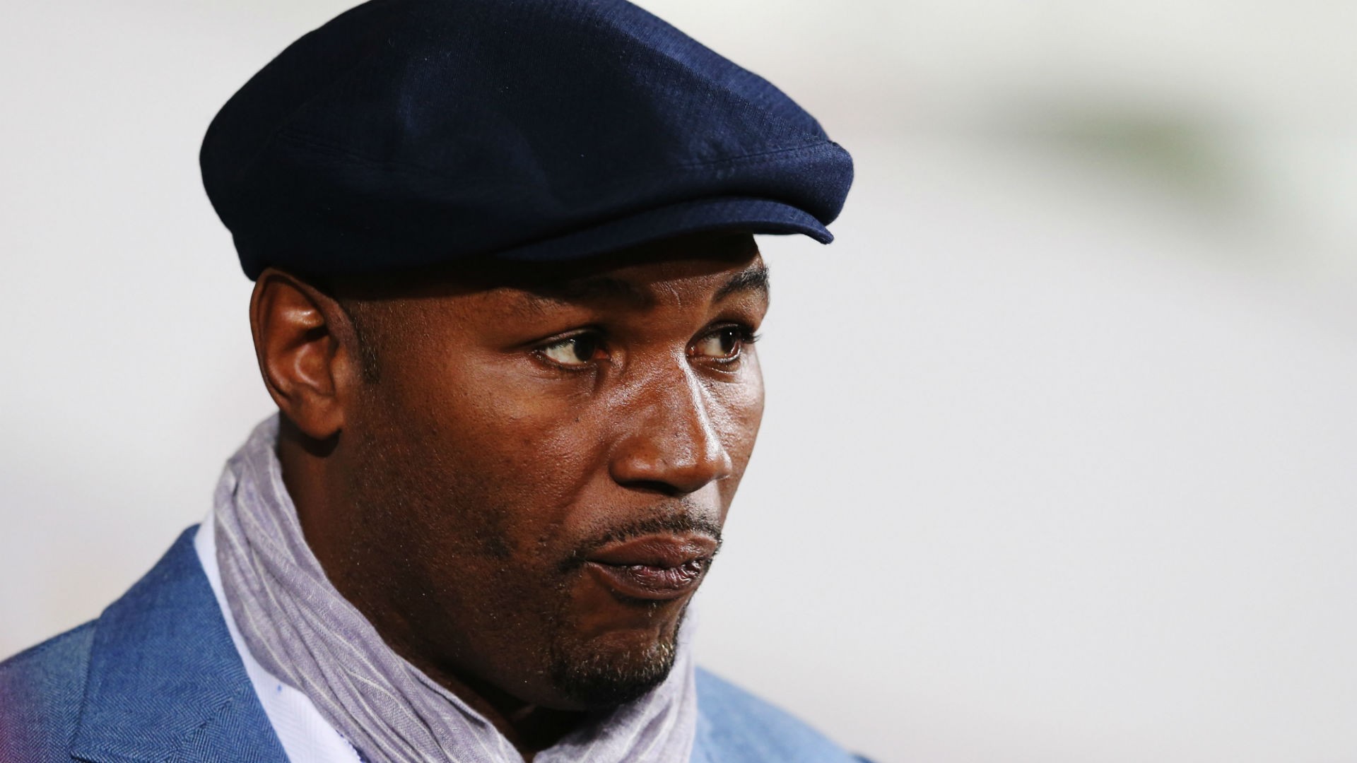 Lennox Lewis calls pro boxers in Olympics 'preposterous'