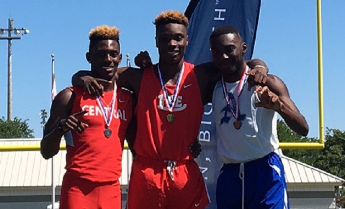 WATCH: Alabama WR signee Henry Ruggs III wins state title in 100-meter dash