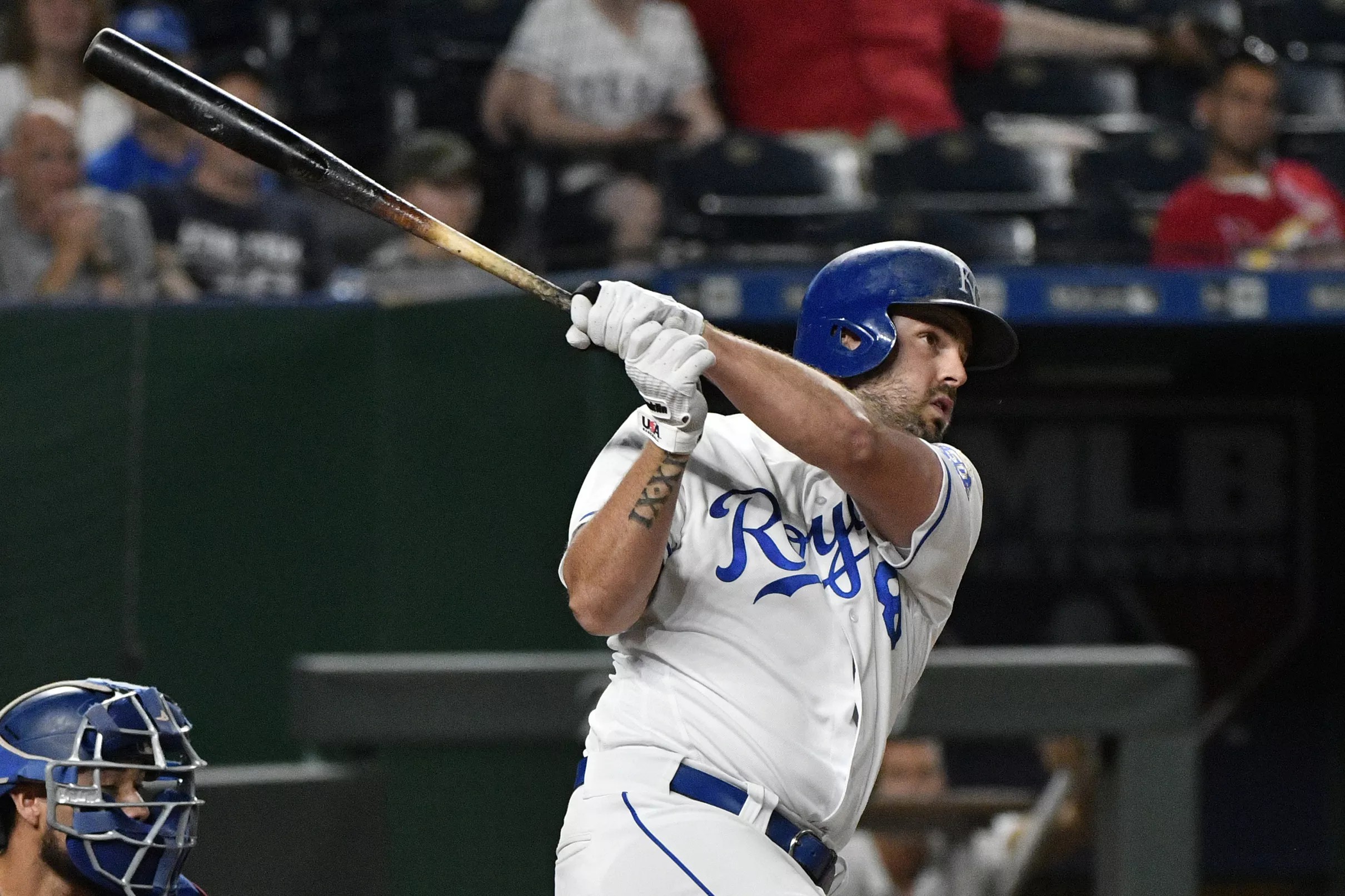 Cardinals interested in trading for Mike Moustakas