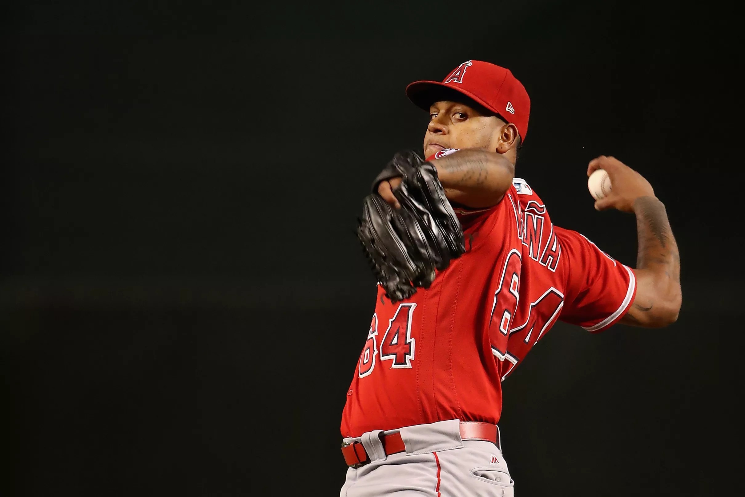 Cam Bedrosian and David Peralta spoil Felix Pena’s pitching gem