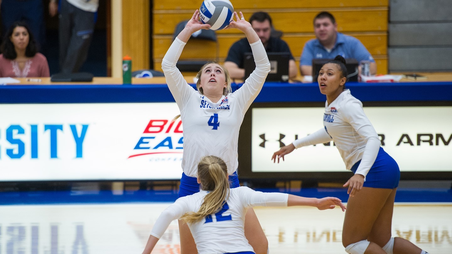 Seton Hall volleyball overcome in straight sets by Hofstra
