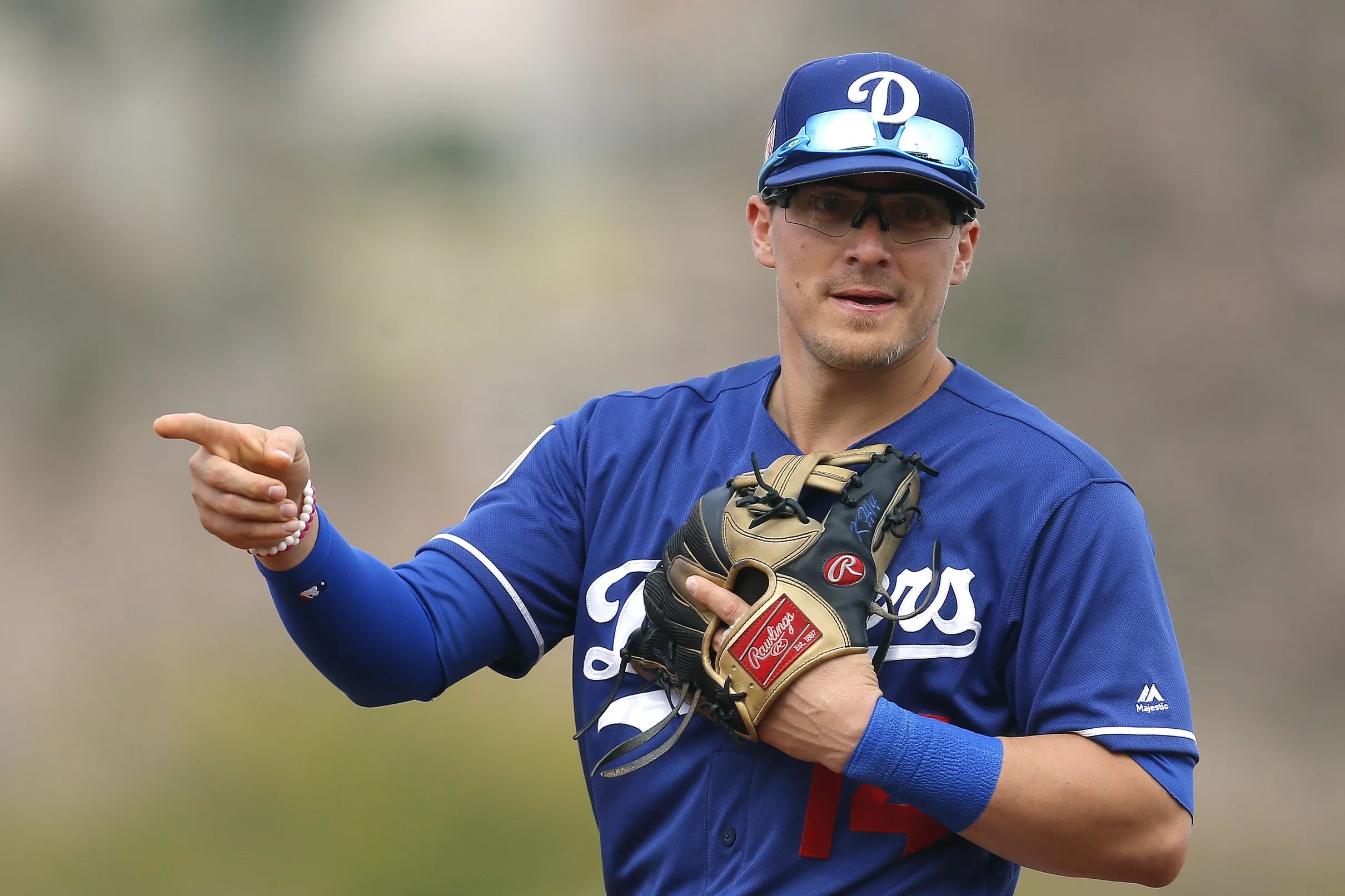 Enrique Hernandez will be the Dodgers second baseman
