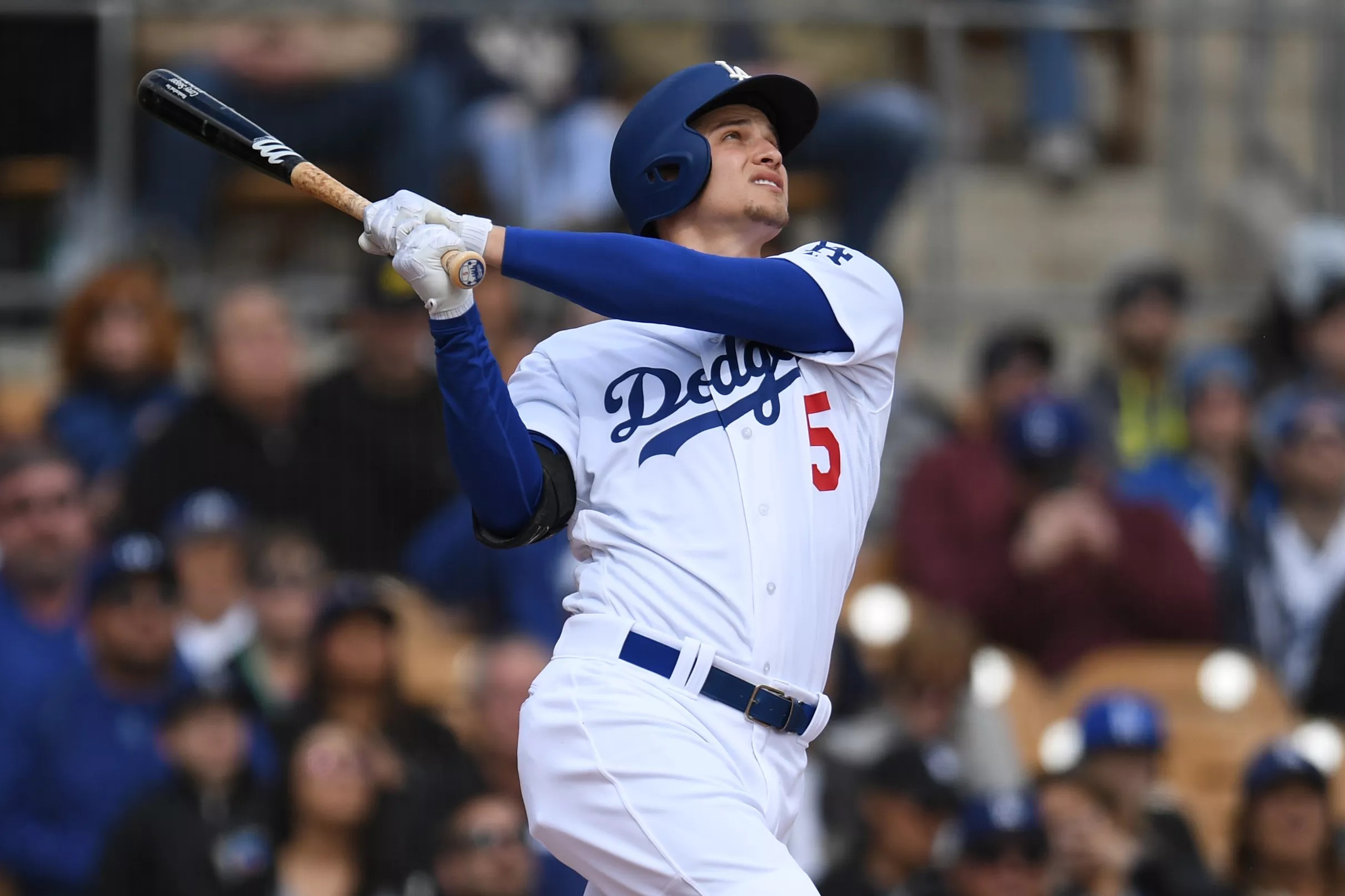 Corey Seager scratched from Dodgers lineup with illness