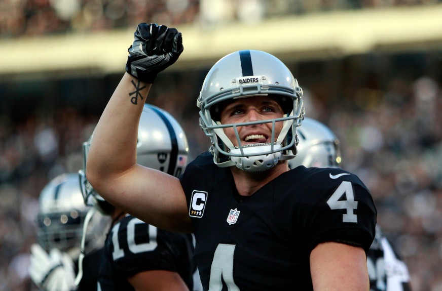 Raiders QB Derek Carr the most valuable athlete in team sports