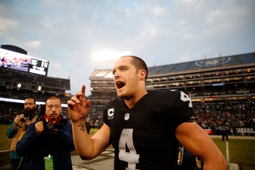 Derek Carr’s reply to reports the Raiders are working out QBs (no words ...