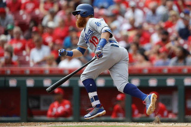 Dodgers Injury News: X-Rays On Justin Turner’s Left Wrist Negative