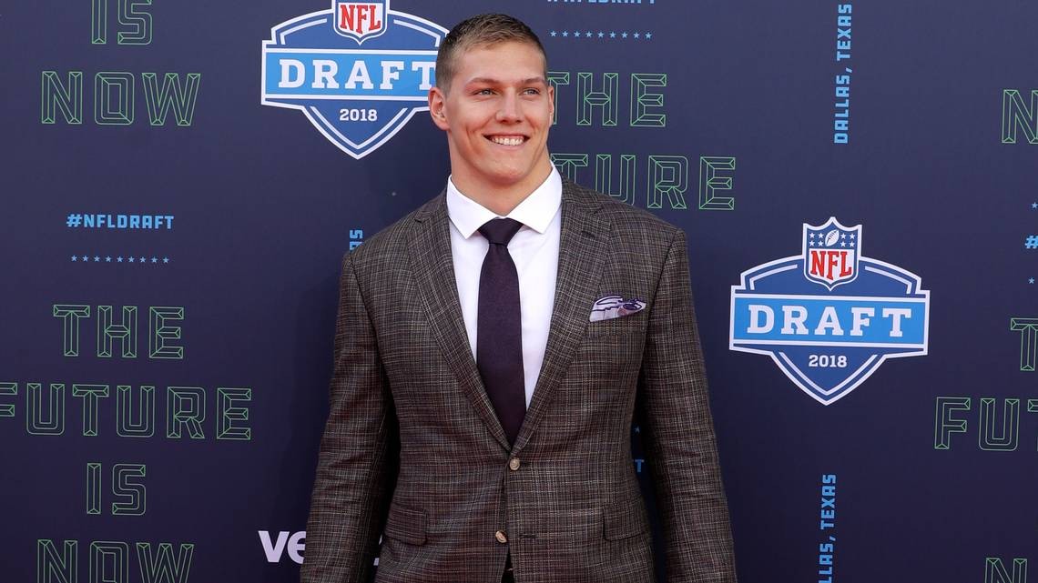 Leighton Vander Esch is Boise State's fifth player ever taken in first ...