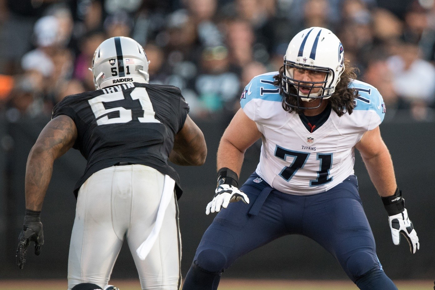 Titans Sign OL Dennis Kelly To Multi-Year Extension