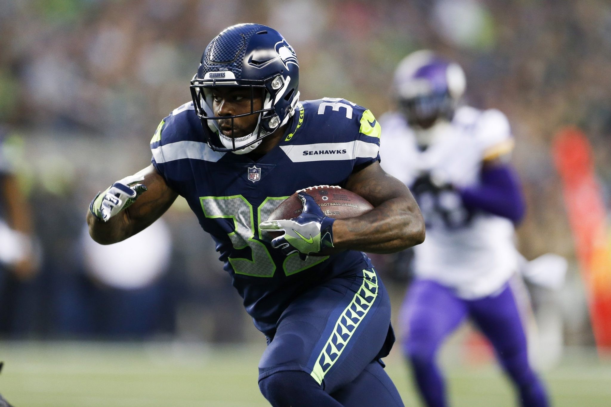 Seahawks Promoting RB Mike Davis To Active Roster