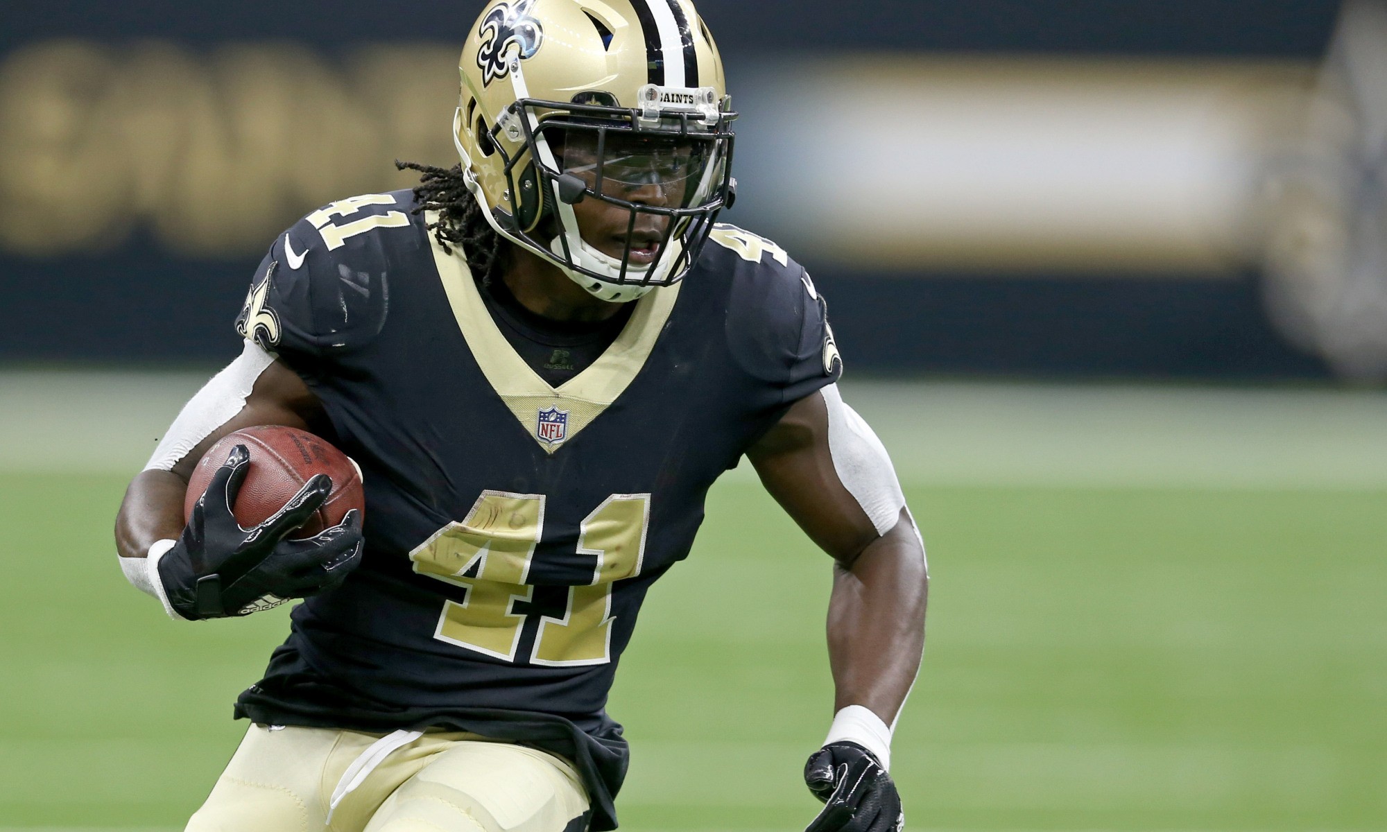 Sports Illustrated cites Saints' Alvin Kamara as prototype new-age RB