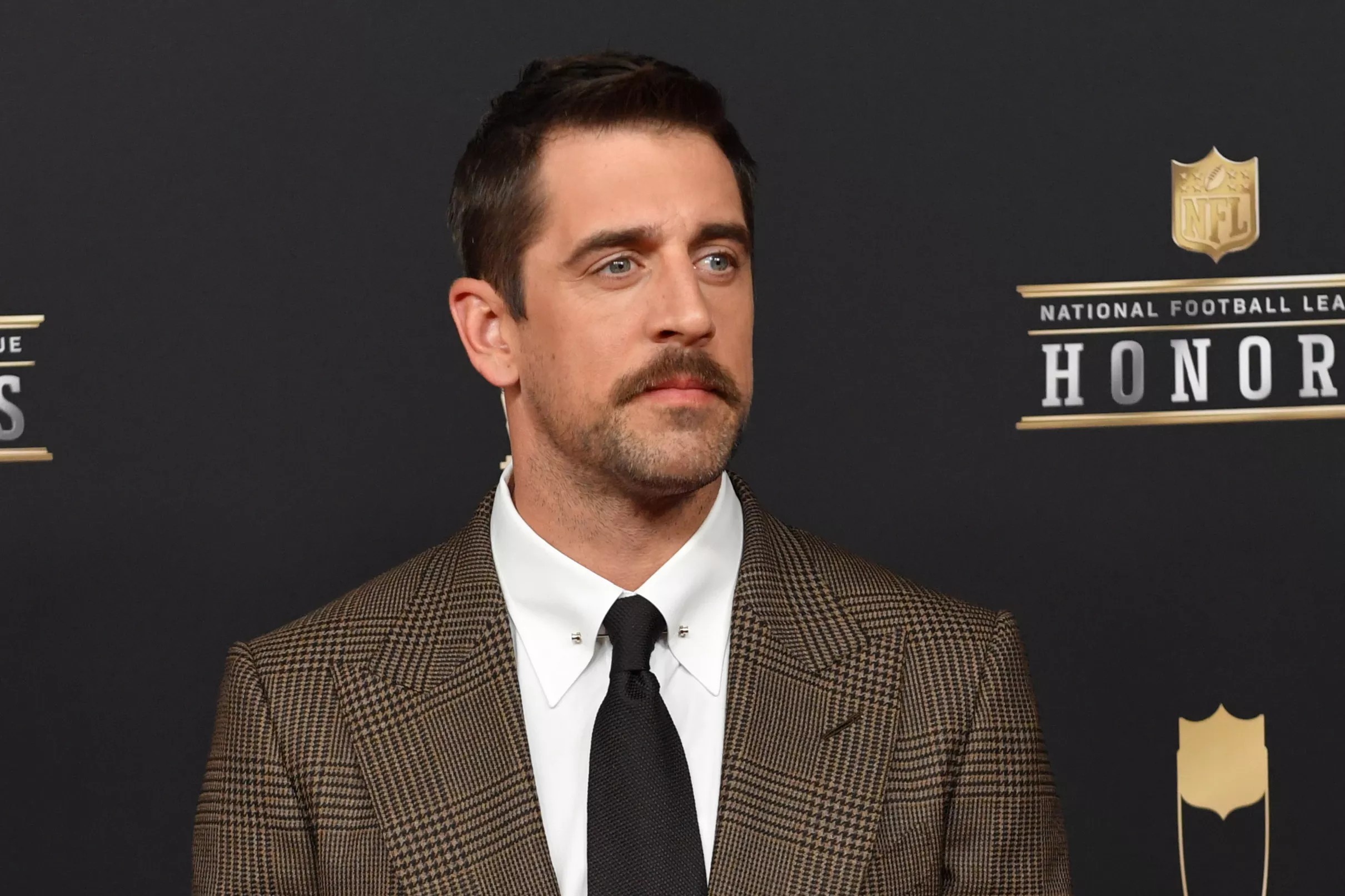 Aaron Rodgers recognized for “Moment of the Year” at 2019 NFL Honors